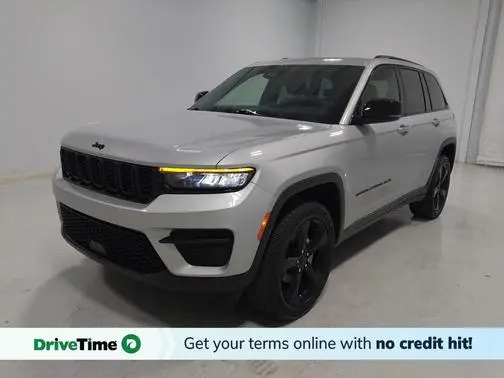 2023 Jeep Grand Cherokee Altitude 4WD photo