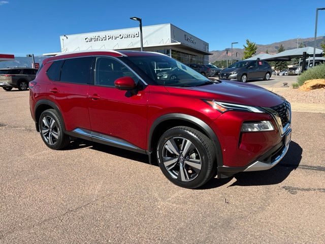 2023 Nissan Rogue Platinum AWD photo