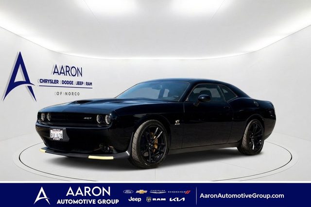 2023 Dodge Challenger R/T Scat Pack RWD photo