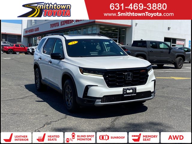 2023 Honda Pilot TrailSport AWD photo