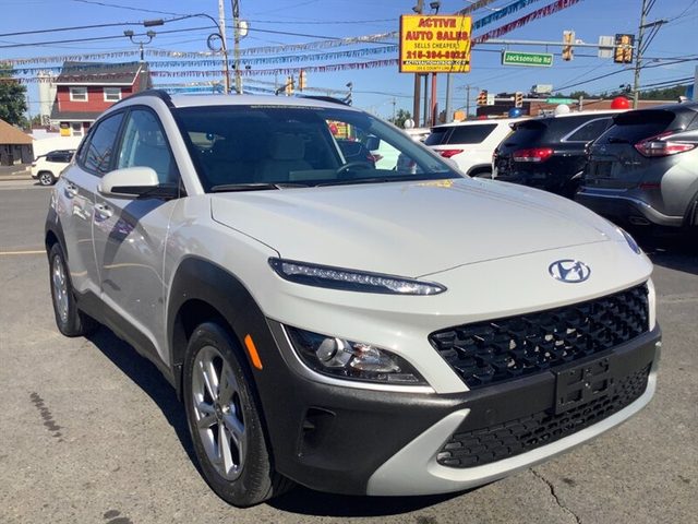 2023 Hyundai Kona SEL AWD photo