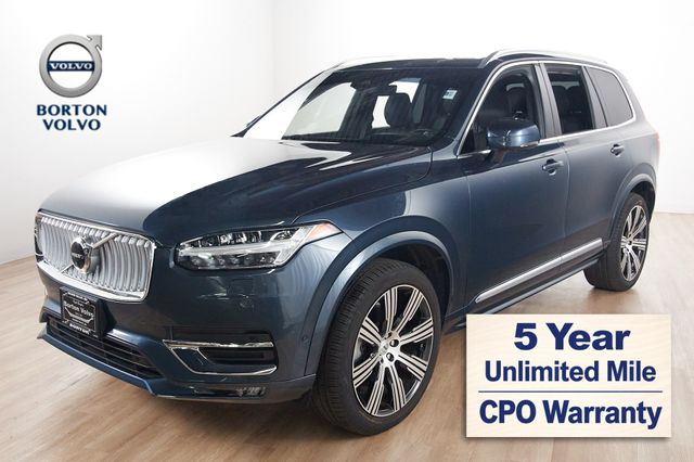 2023 Volvo XC90 Ultimate AWD photo