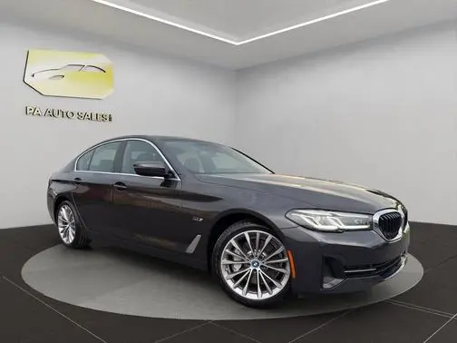 2023 BMW 5 Series 530e xDrive AWD photo