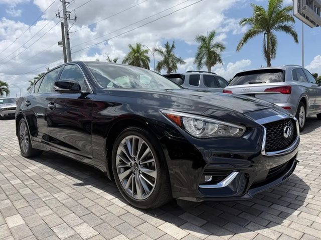 2023 Infiniti Q50 LUXE AWD photo
