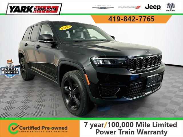 2023 Jeep Grand Cherokee Altitude 4WD photo