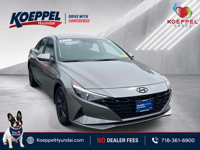 2023 Hyundai Elantra SEL FWD photo