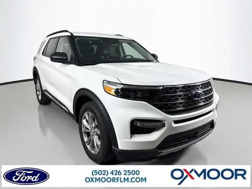 2023 Ford Explorer XLT 4WD photo