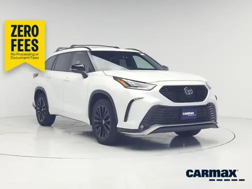 2023 Toyota Highlander XSE FWD photo