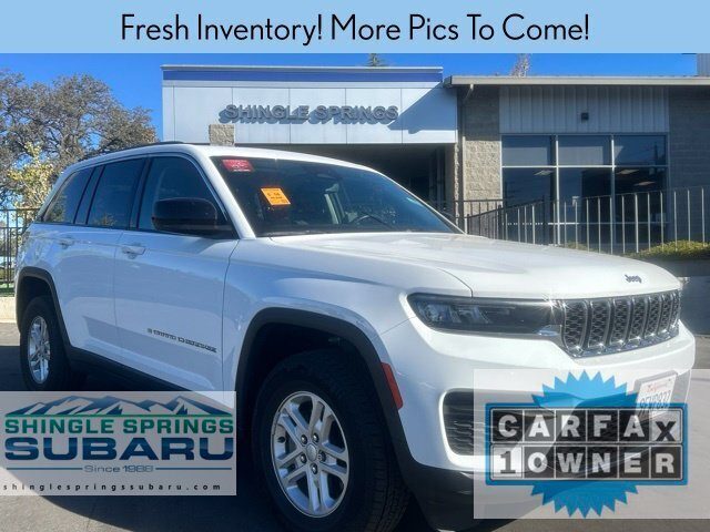 2023 Jeep Grand Cherokee Laredo 4WD photo