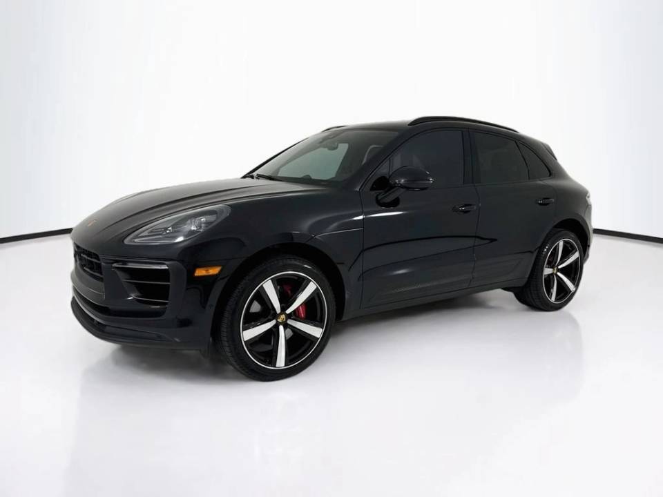 2023 Porsche Macan S AWD photo