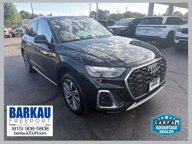 2022 Audi Q5 S line Premium Plus AWD photo