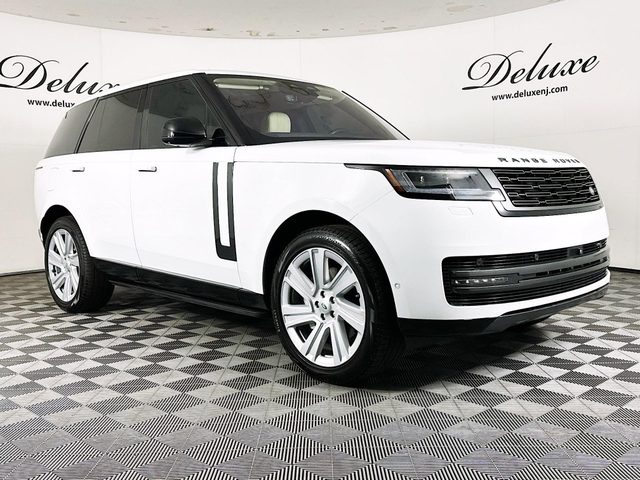 2023 Land Rover Range Rover SE AWD photo