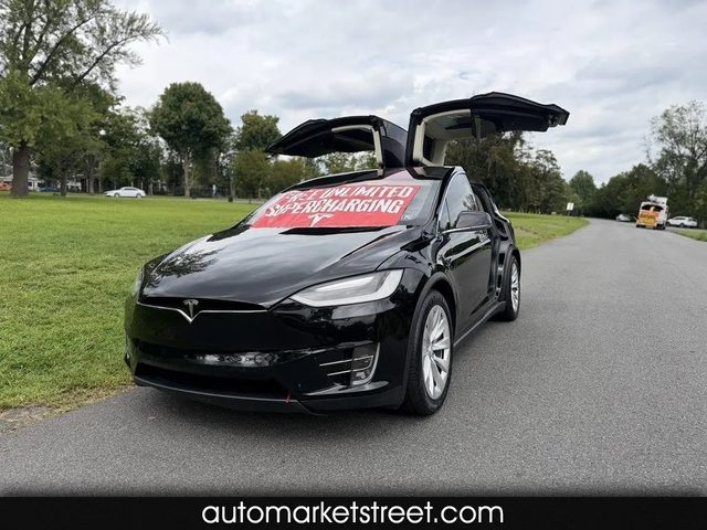 2016 Tesla Model X 60D AWD photo