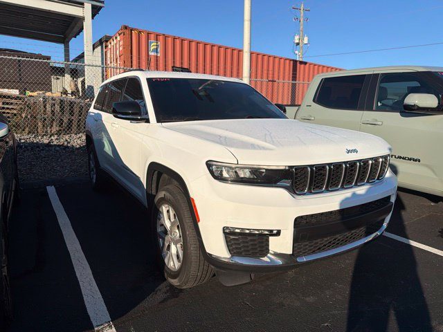 2023 Jeep Grand Cherokee L Limited 4WD photo