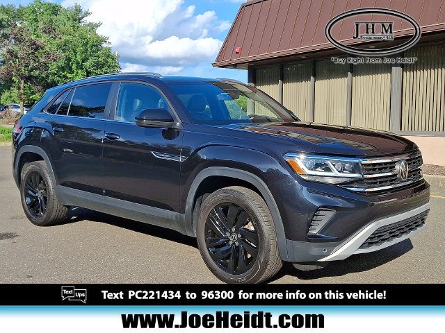 2023 Volkswagen Atlas Cross Sport 3.6L V6 SE w/Technology AWD photo