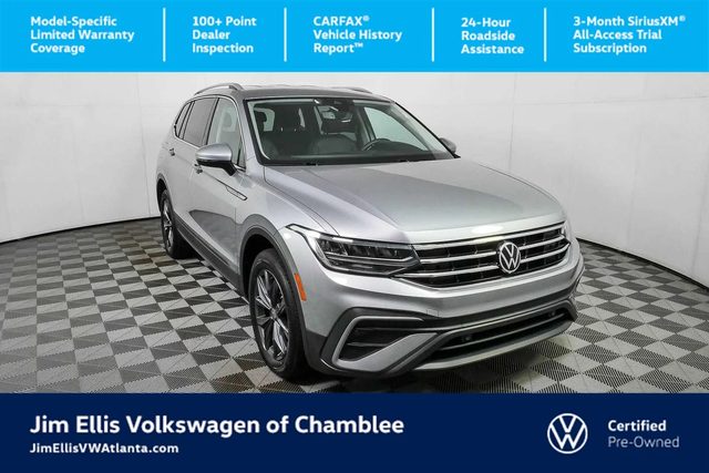 2023 Volkswagen Tiguan SE FWD photo