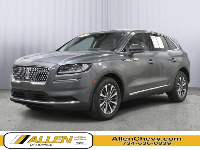 2023 Lincoln Nautilus Reserve AWD photo