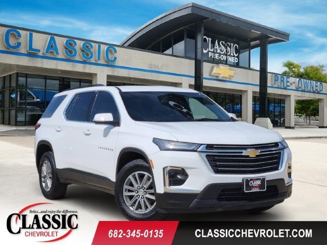 2023 Chevrolet Traverse LT Cloth FWD photo