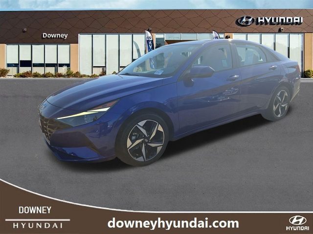 2023 Hyundai Elantra SEL FWD photo