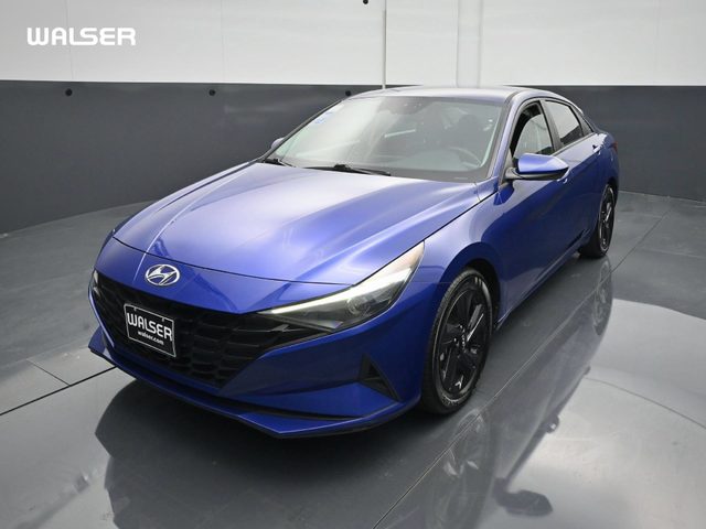 2021 Hyundai Elantra SEL FWD photo
