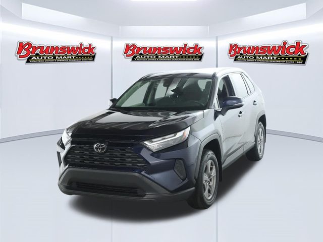 2023 Toyota RAV4 XLE AWD photo