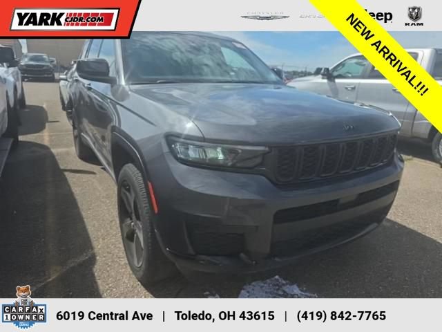 2023 Jeep Grand Cherokee L Altitude 4WD photo