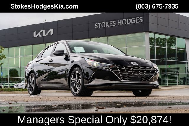2023 Hyundai Elantra Limited FWD photo