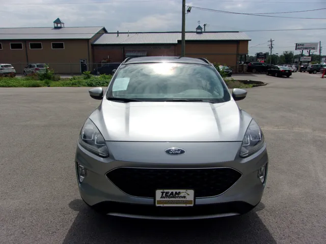 2021 Ford Escape SEL AWD photo