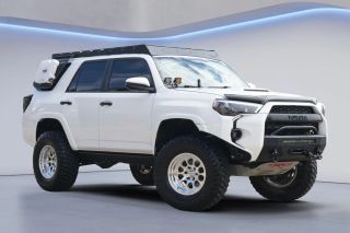 2016 Toyota 4Runner SR5 4WD photo