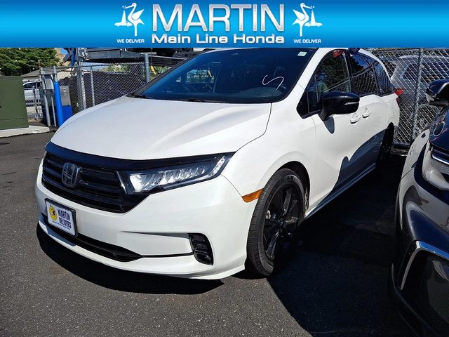 2023 Honda Odyssey Sport FWD photo