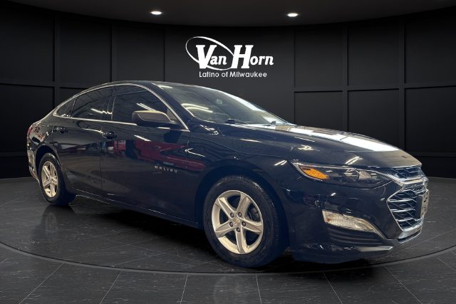 2023 Chevrolet Malibu LS FWD photo