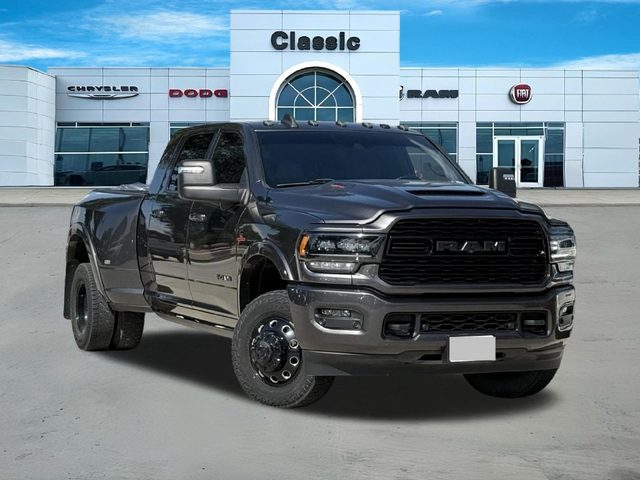 2023 Ram 3500 Limited 4WD photo