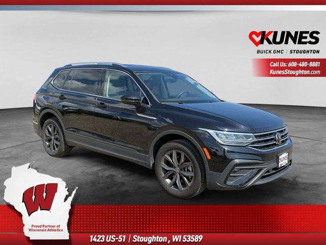 2023 Volkswagen Tiguan SE AWD photo
