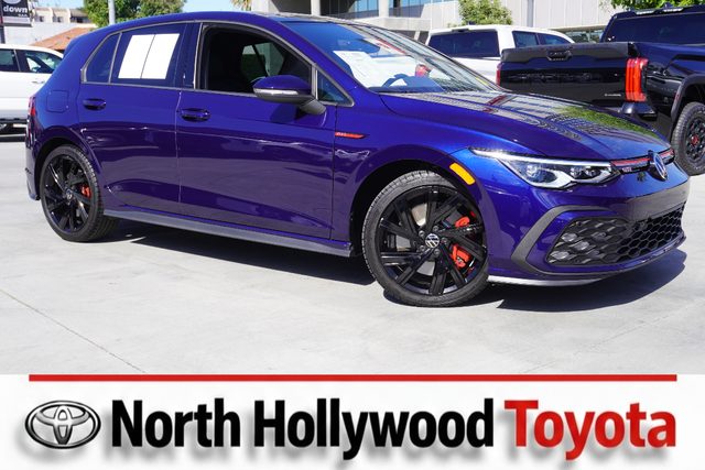 2023 Volkswagen Golf GTI SE FWD photo