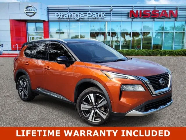 2022 Nissan Rogue Platinum FWD photo