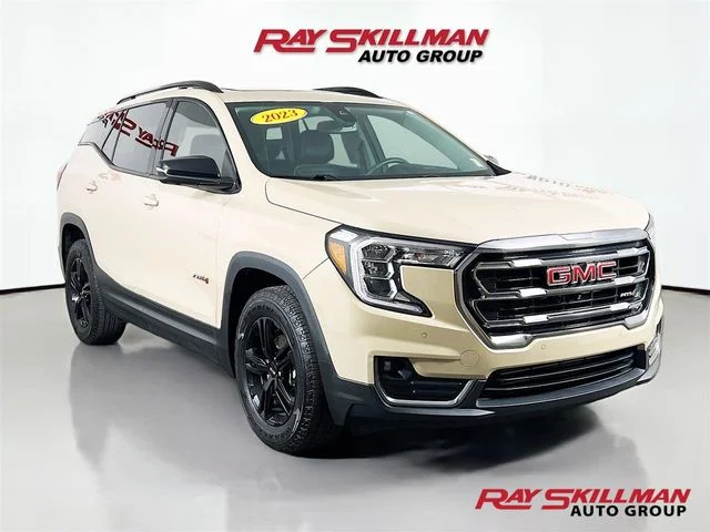 2023 GMC Terrain AT4 AWD photo