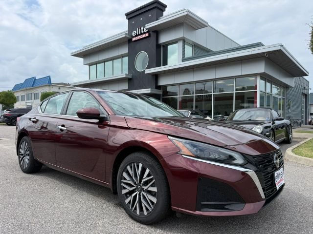 2023 Nissan Altima 2.5 SV AWD photo