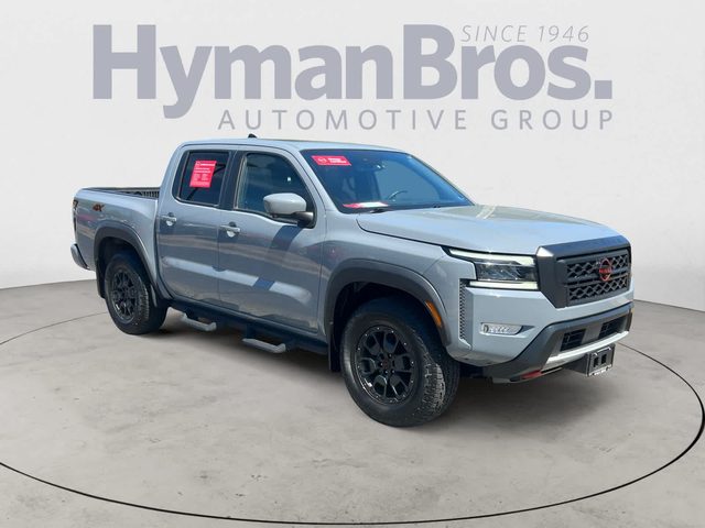 2023 Nissan Frontier PRO-4X 4WD photo