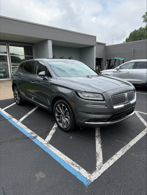 2023 Lincoln Nautilus Reserve AWD photo