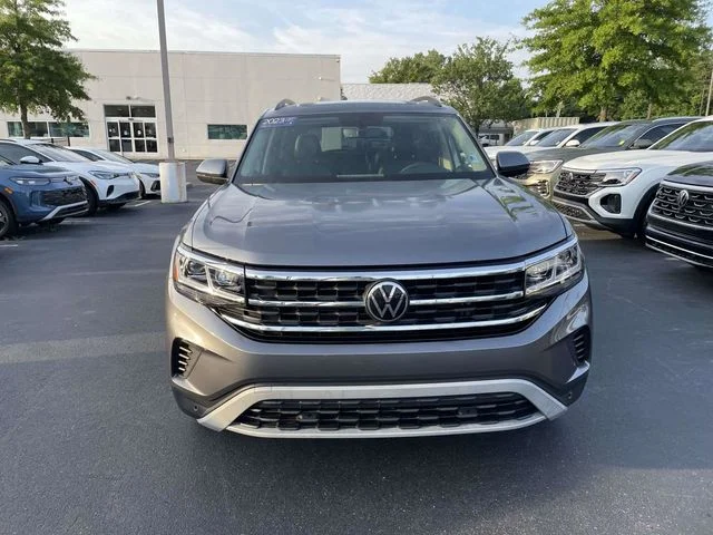 2023 Volkswagen Atlas 3.6L V6 SE w/Technology FWD photo