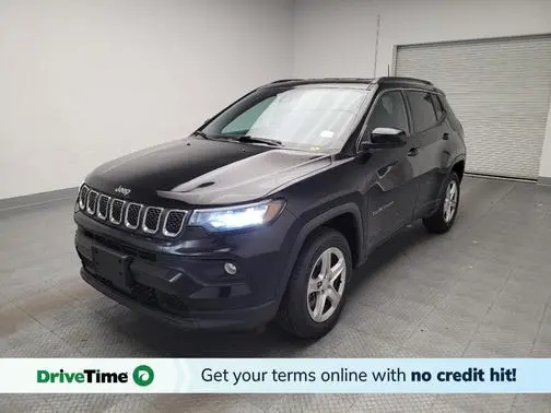 2023 Jeep Compass Latitude 4WD photo