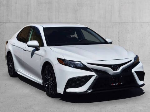 2021 Toyota Camry SE FWD photo