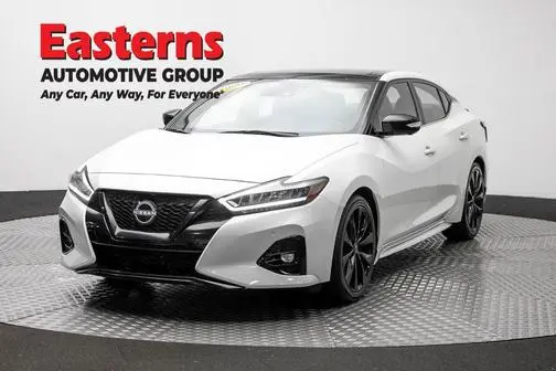 2023 Nissan Maxima SR FWD photo