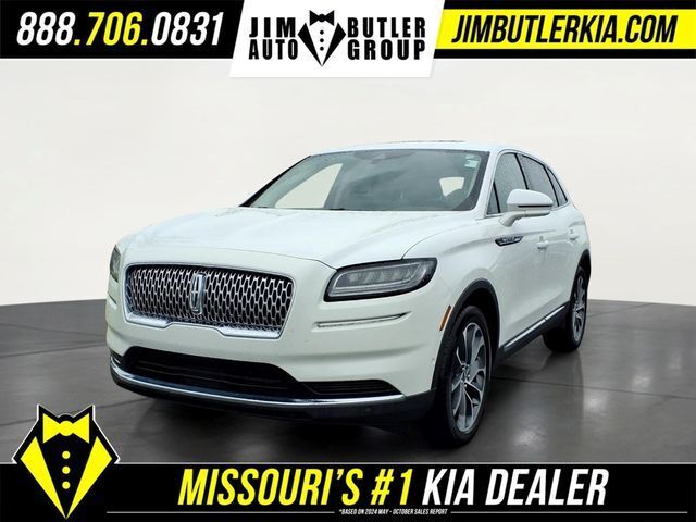 2023 Lincoln Nautilus Reserve AWD photo