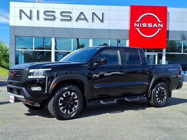 2023 Nissan Frontier PRO-4X 4WD photo