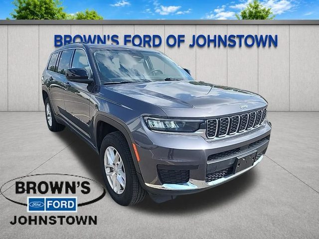 2023 Jeep Grand Cherokee L Laredo 4WD photo