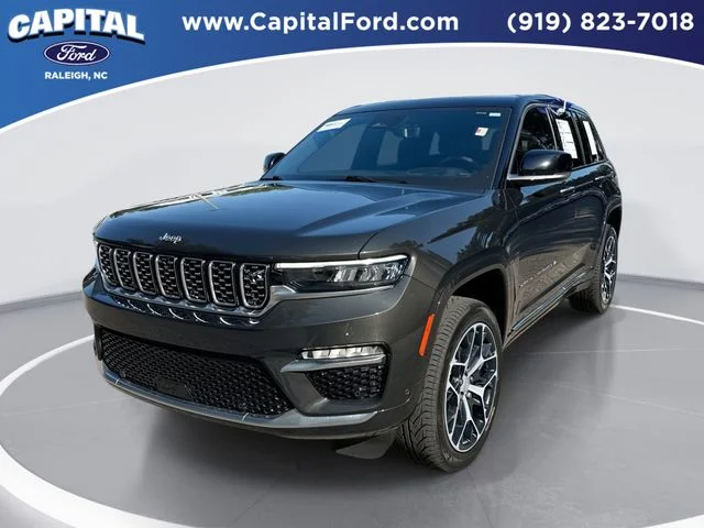 2023 Jeep Grand Cherokee Summit Reserve 4WD photo