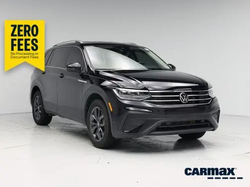 2023 Volkswagen Tiguan SE FWD photo