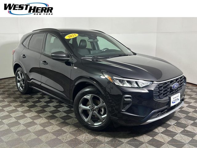 2023 Ford Escape ST-Line AWD photo