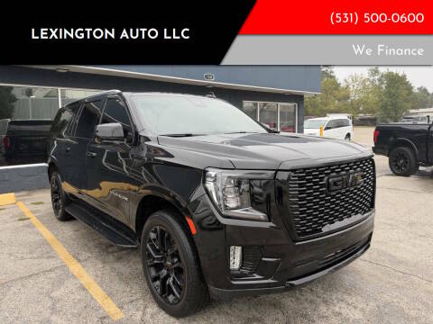 2023 GMC Yukon XL SLE 4WD photo